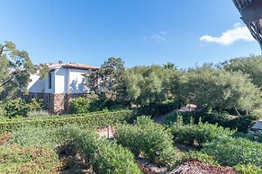 Casa Emozione With Shared Pool