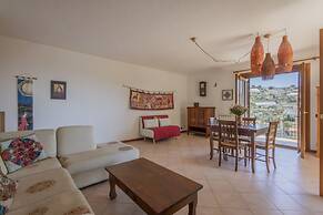 Spacious Apartment With Terrace by Wonderful Italy