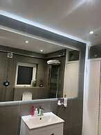 NEW Privacy Suite Serene Apt