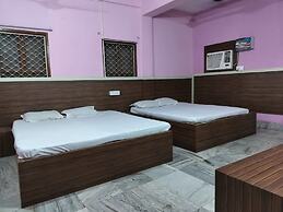 Goroomgo Basu Premium Puri