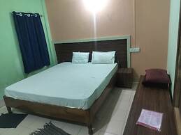 Goroomgo Basu Premium Puri