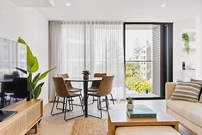 The Shores Surfers Paradise Apartments