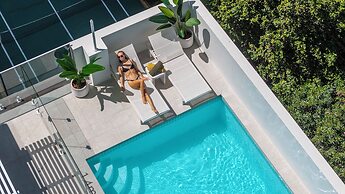 The Shores Surfers Paradise Apartments