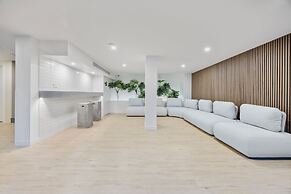 The Shores Surfers Paradise Apartments