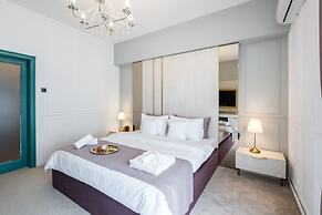 HIGHLINE DOWNTOWN Residences