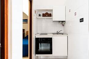 4196 Tina House & Parking by Barbarhouse