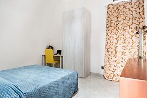 4196 Tina House & Parking by Barbarhouse