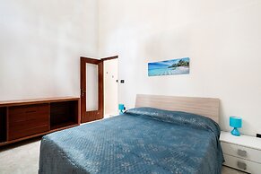 4196 Tina House & Parking by Barbarhouse