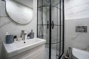 Smart and Simple Hotel Karakoy