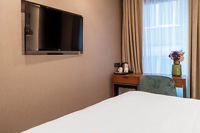 Smart and Simple Hotel Karakoy