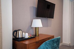 Smart and Simple Hotel Karakoy