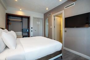 Smart and Simple Hotel Karakoy