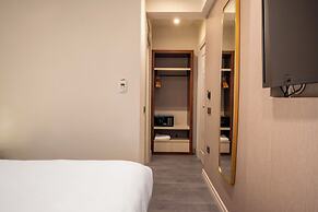 Smart and Simple Hotel Karakoy