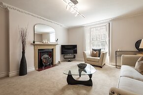 Host Stay Yule House