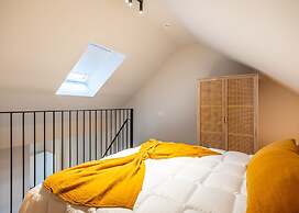 Charming Modern Studio in the Heart of Ghent