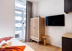 Modern Renovated Studio in the Vibrant Heart of Ghent