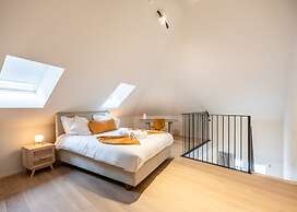 Stylish Duplex Studio With Premium Materials in Ghent City Center