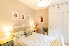 Host Stay Clearmount Cottage