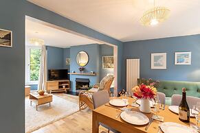 Host Stay Clearmount Cottage