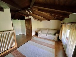 Mountain Trails Chalet-three Story Escape Parnassos-livadi- Arachova