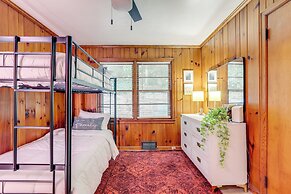 Quiet Getaway ~ 8 Mi to Downtown Atlanta!