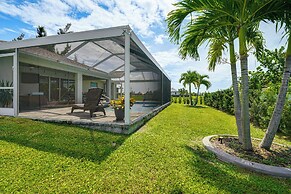 Cape Coral Home w/ Lanai ~ 7 Mi to Marina!