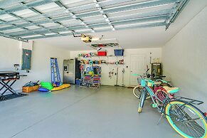 Cape Coral Home w/ Lanai ~ 7 Mi to Marina!