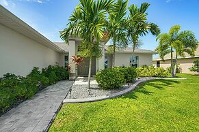Cape Coral Home w/ Lanai ~ 7 Mi to Marina!