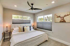 Golden Home: Hot Tub & Mountain-view Rooftop Deck!