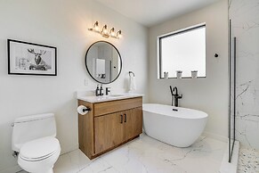 Mtn-view 'slopeside Chalet' in Granby Ranch!