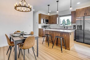 Mtn-view 'slopeside Chalet' in Granby Ranch!