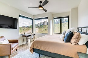 Mtn-view 'slopeside Chalet' in Granby Ranch!