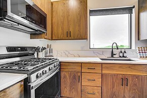 Mtn-view 'slopeside Chalet' in Granby Ranch!