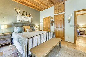 Ruidoso Retreat w/ Hot Tub & Patio!