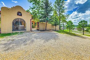 Ruidoso Retreat w/ Hot Tub & Patio!