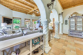 Ruidoso Retreat w/ Hot Tub & Patio!