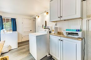 Apt w/ Patio < 1 Mi to Downtown Colorado Springs!