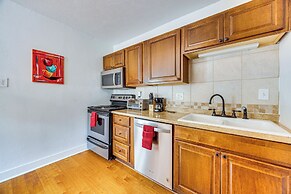 Apt w/ Patio < 1 Mi to Downtown Colorado Springs!