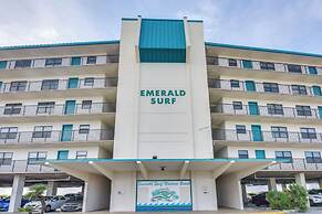 Oceanfront Condo w/ Heated Pool in Emerald Surf!