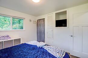 Rockaway Beach House - Walk to Ocean!