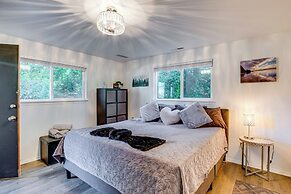 Rockaway Beach House - Walk to Ocean!