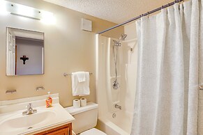 Hike, Golf & Sip: Sugar Mountain Resort Condo