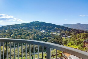 Hike, Golf & Sip: Sugar Mountain Resort Condo