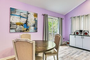 Pocono Getaway: Hot Tub, Community Lake Access!