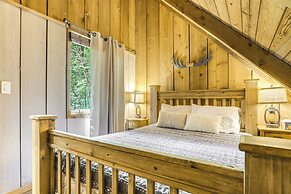 Spacious Jasper Cabin w/ Decks & Pool Access!