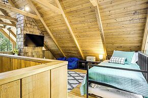 Spacious Jasper Cabin w/ Decks & Pool Access!