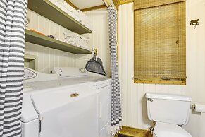 Spacious Jasper Cabin w/ Decks & Pool Access!