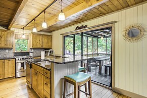 Spacious Jasper Cabin w/ Decks & Pool Access!