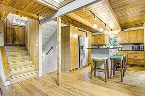 Spacious Jasper Cabin w/ Decks & Pool Access!