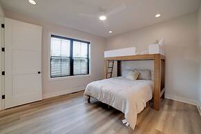 Kouts Home: High-end Retreat in Secluded Setting